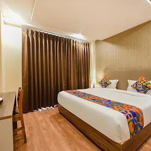 Fabhotel Prime Blest Park Near Yashobhoomi Convention Centre 3* New Delhi